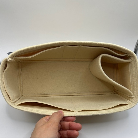 Samorga Cream Felt Loewe Medium Puzzle Bag Organizer, Brand New - Picture 1 of 4
